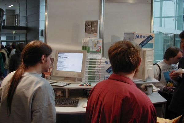 Bild: woller systeme hatte neben dem falkemedia-Verlag den größten Stand, der hier teilweise zu sehen ist.